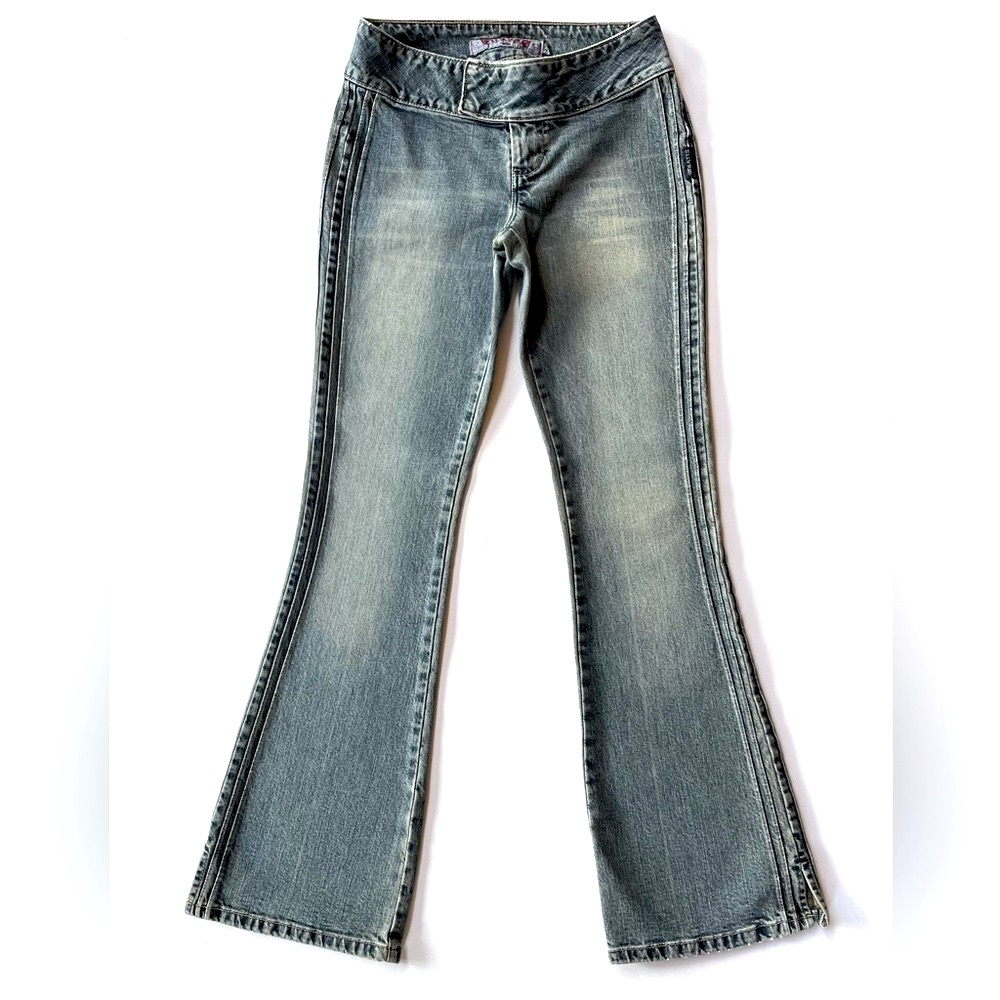 Silver Jeans Co. Low Rise Flare Jeans